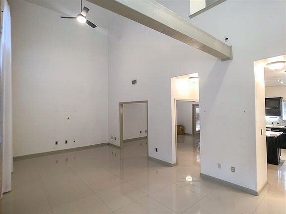 4th image of 2445 Monarch Dr Unit 1502