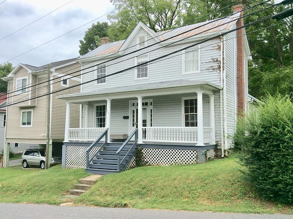 105 E Preston Street Lexington VA. 24450