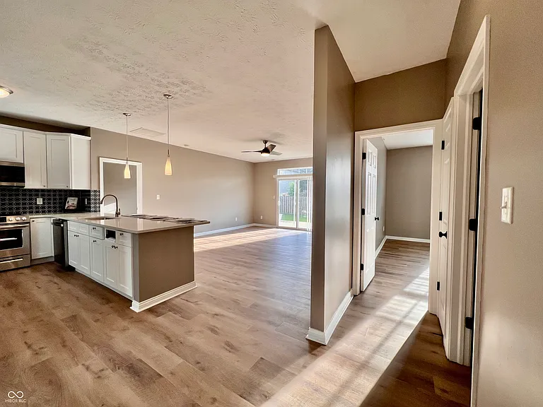 12972 Brookdale Dr — Photo 8