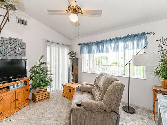 5th image of 502 Beach Park Ln #210