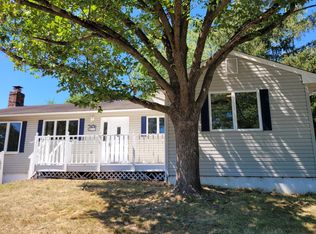 21 Amherst Rd, South Toms River, NJ 08757