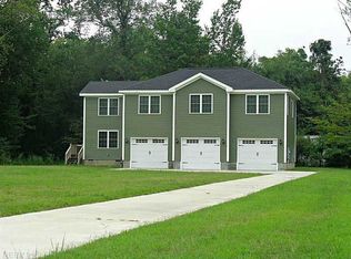 2009 Pocaty Creek Ln, Chesapeake, VA 23322