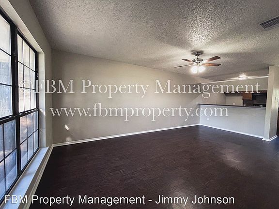 2nd image of 714 Biloxi Dr #714