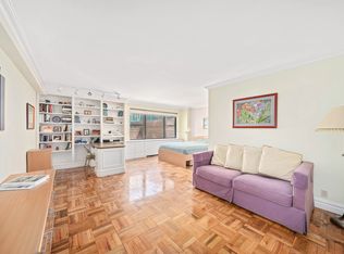 200 E 74th St APT 3J, Manhattan, NY 10021