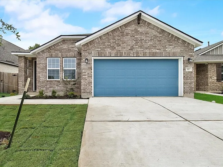 117 Lacey Oak Loop — Photo 4