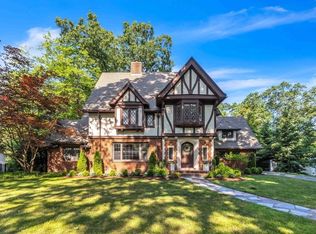 128 Eton Rd, Longmeadow, MA 01106