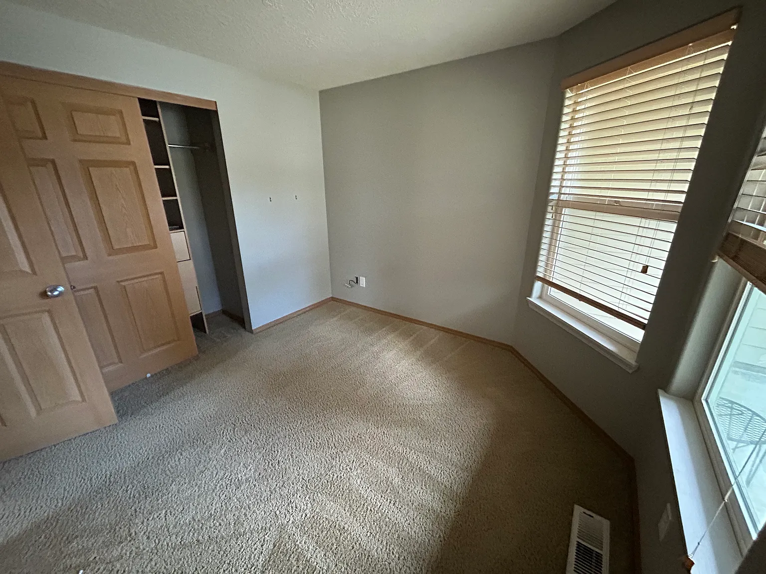 3 bed, 1224 sqft, $2,250 — Photo 3