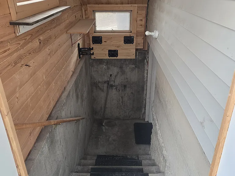 1404 S Grand Ave #B — Photo 16