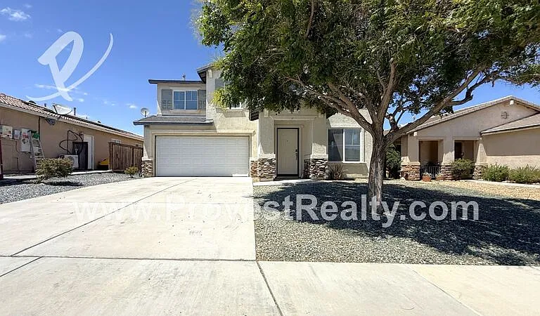 14158 Verde St — Photo 2