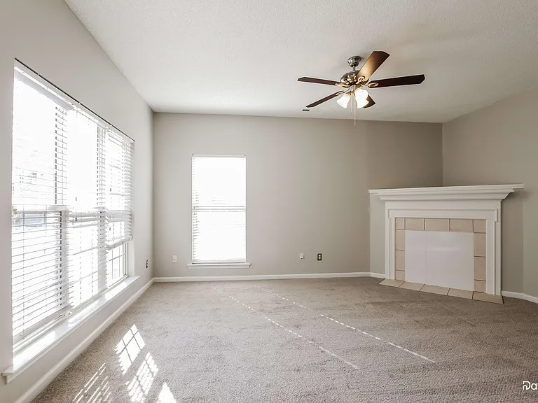 10802 Gold Pan Rd — Photo 5