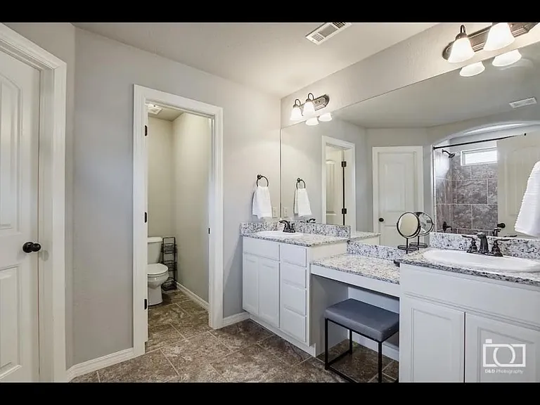 2670 N Barcelona Ave — Photo 6