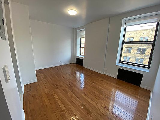1st image of 1878 Lexington Ave APT 4B