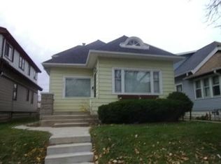 3169 N 42nd St, Milwaukee, WI 53216