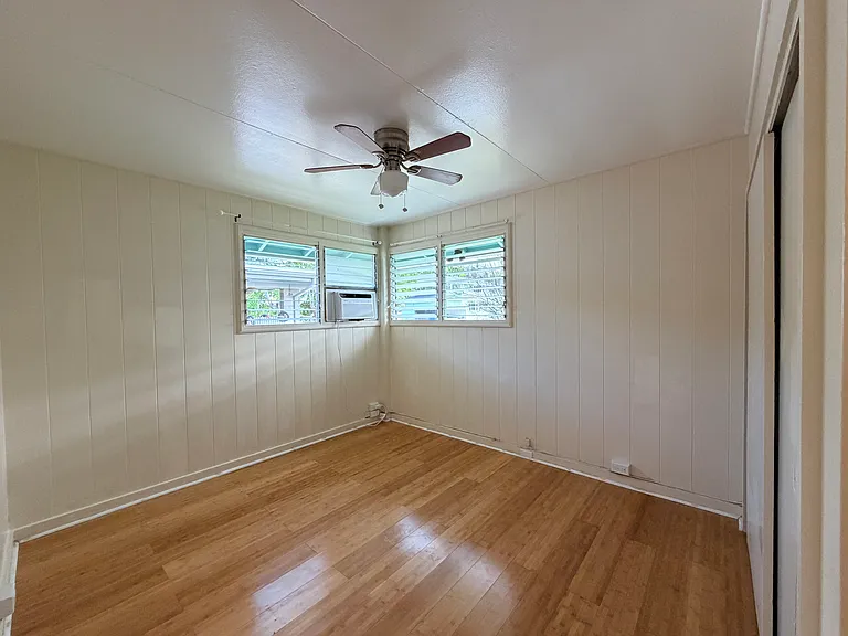 1220 Hele St — Photo 12