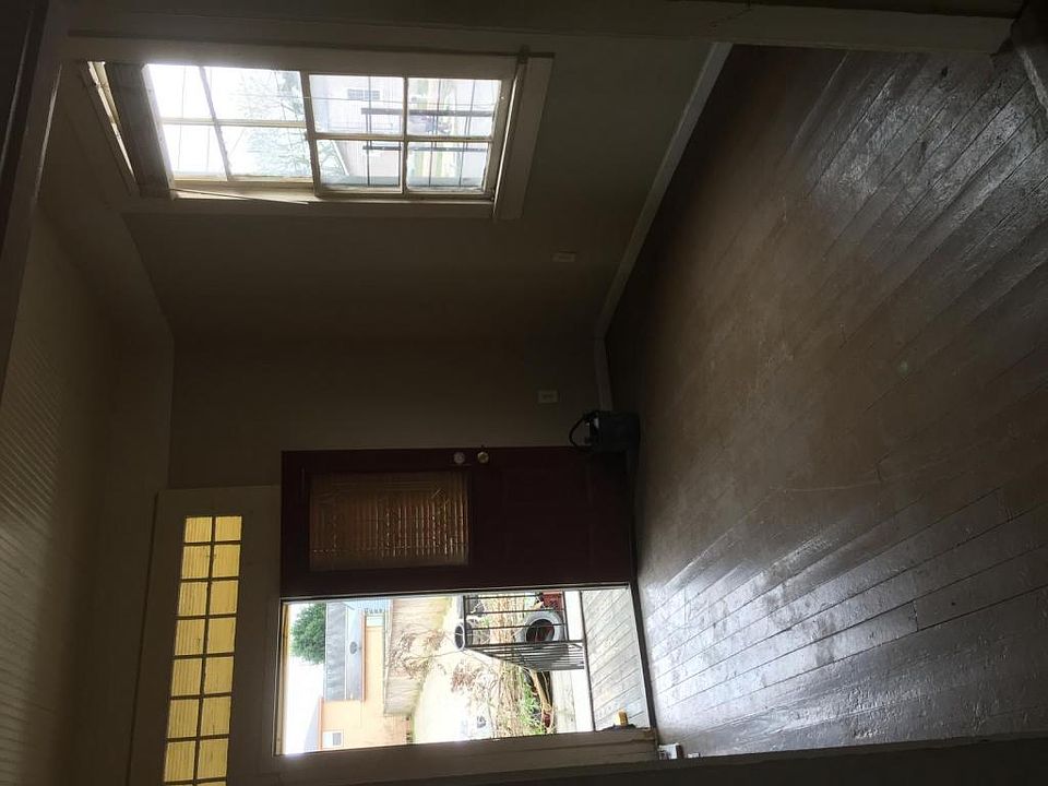 1st image of 4905 Dauphine St