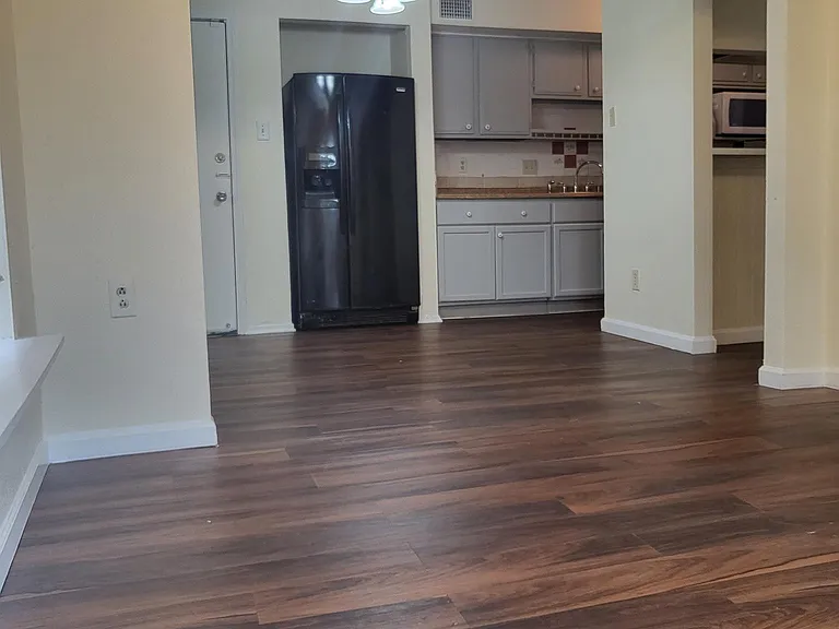 12409 Windjammer St — Photo 10