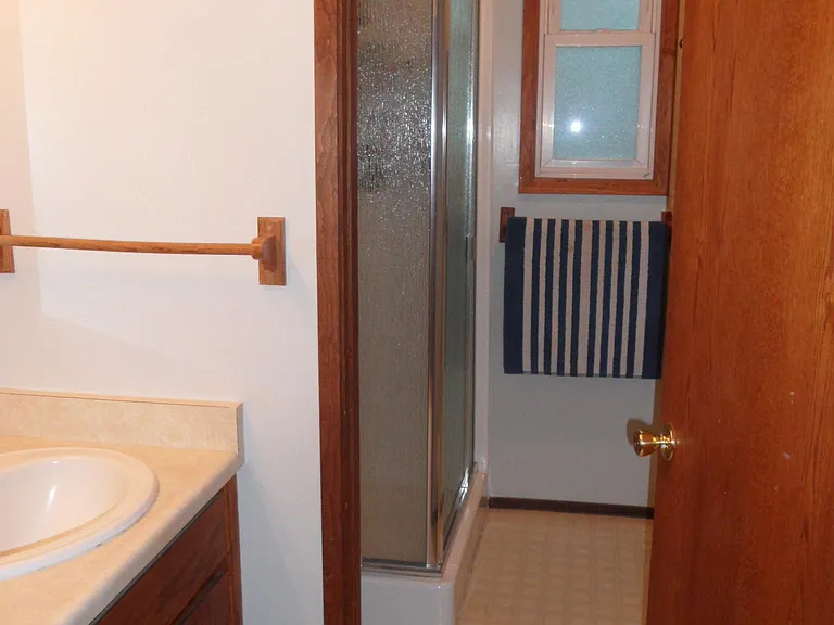 809 Neal Dow Ave — Photo 13