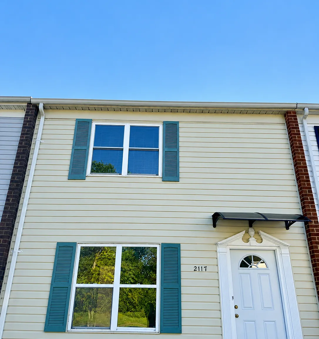 3 bed, 1.5 bath, 1200 sqft, $1,785 — Photo 2