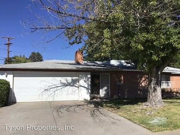 2nd image of 5717 Gilmer Pl NE