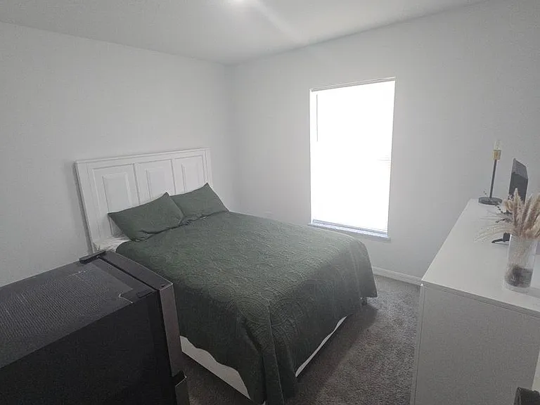 302 & 304 Avenue P NW — Photo 12