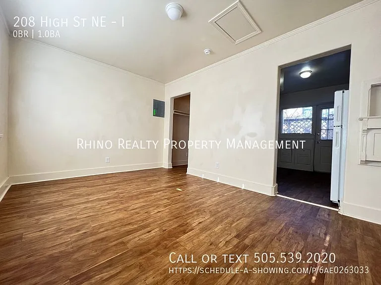 208 High St NE #I — Photo 2