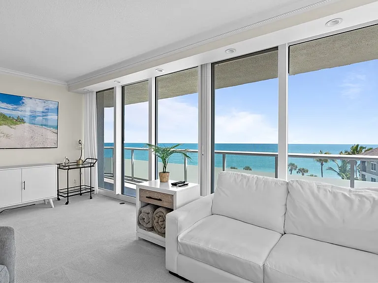 3554 Ocean Drive 703S #604S — Photo 2
