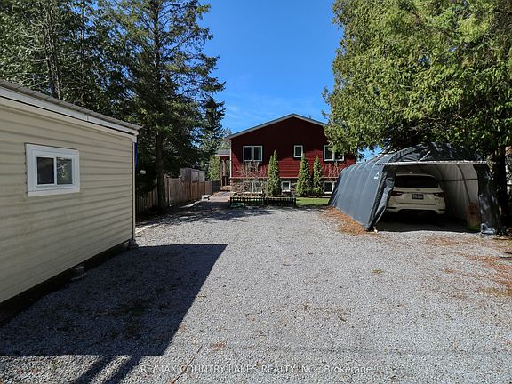 3rd image of 87 Paradise Rd