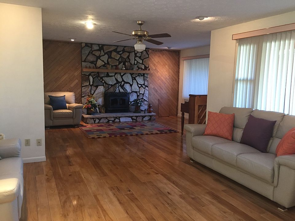 1st image of 66761 Anna Dr
