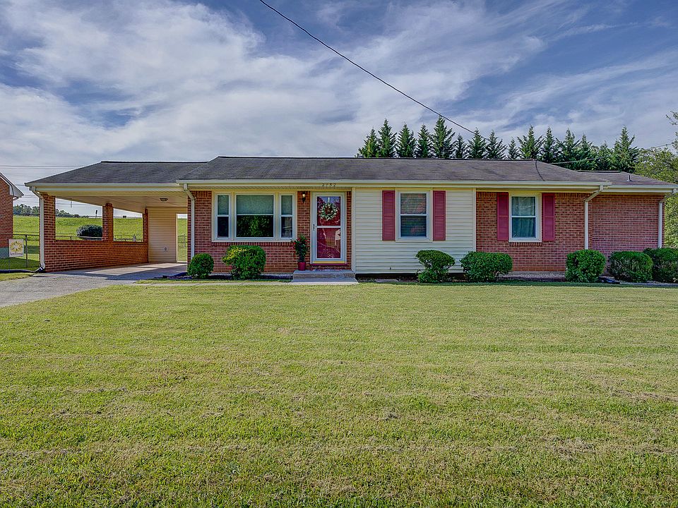 1st image of 2152 Bainbridge Dr