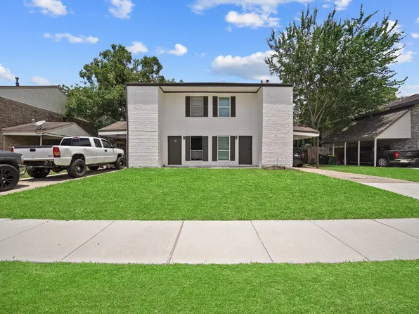 4605 Orange Cir N, Pearland, TX 77581