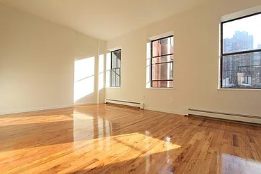 Rented by Manhattan Spaces