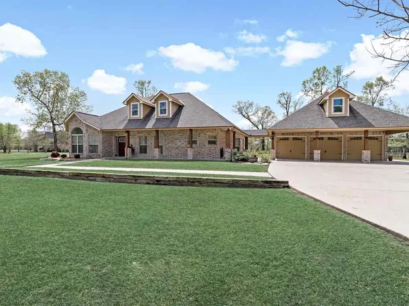 9025 Jewel Dr, Orange, TX 77630