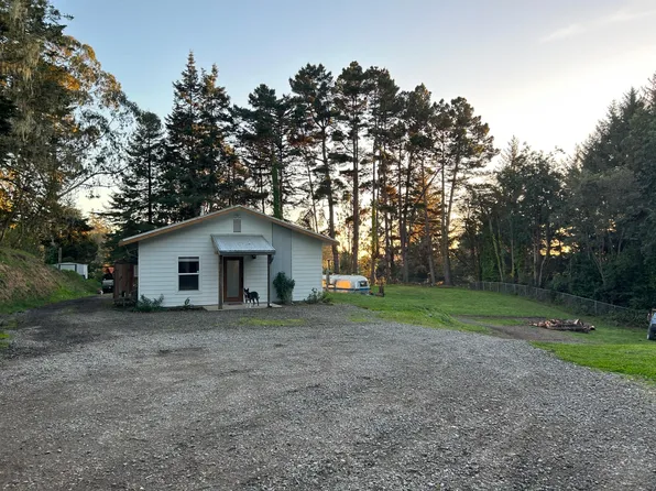 1381 Sydni Ct, Eureka, CA 95503