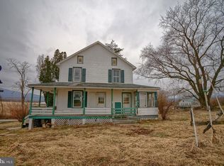 684 Mountain Ln, Mc Veytown, PA 17051