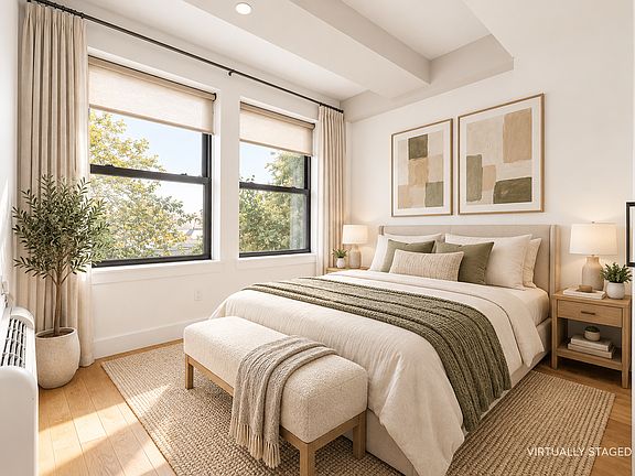 3rd image of 30 Starr St APT 3B