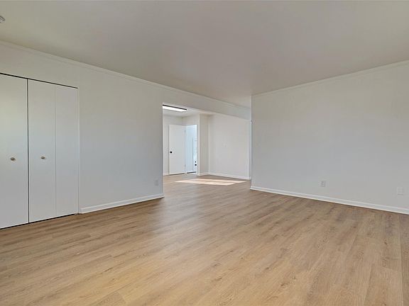 5th image of 1982 S Ortonville Rd