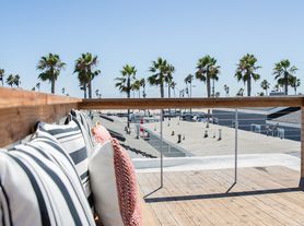 511 E Balboa Blvd, Newport Beach, CA