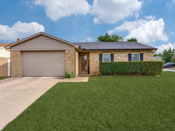 6900 Sandstone Ct