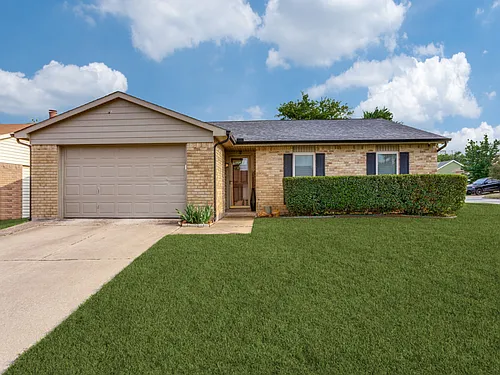 6900 Sandstone Ct Photo 1