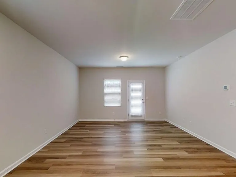 103 Silver Fir Ln — Photo 7