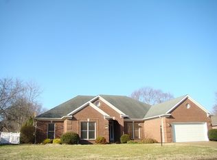 4477 Foxmoor Dr, Newburgh, IN