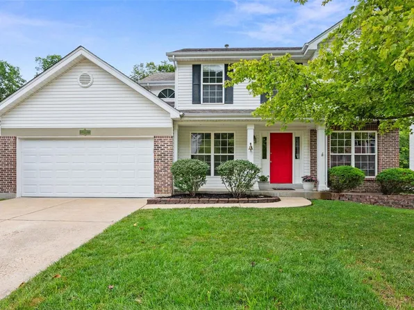 716 Emerald Oaks Ct, Eureka, MO 63025