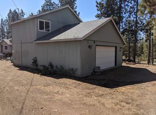 60025 Crater Rd, Bend, OR 97702