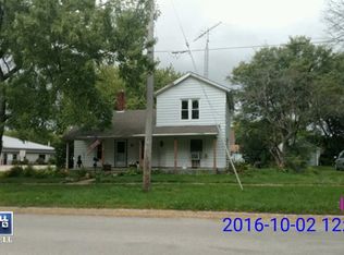 407 S Ayer St, Harvard, IL 60033