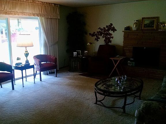 4th image of 2111 Wyoming Ave