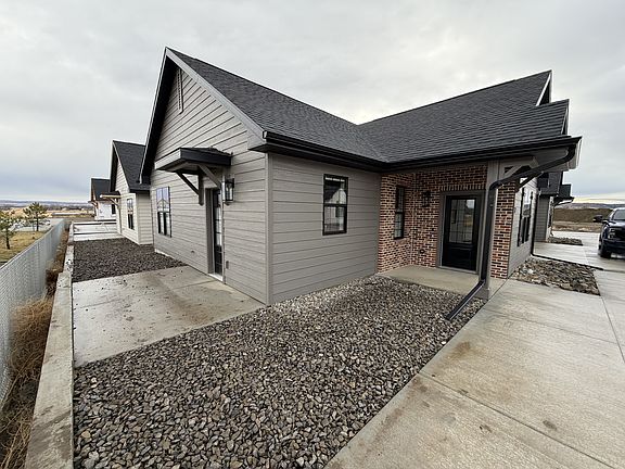 2nd image of 2529 Morning Rose Ln #2