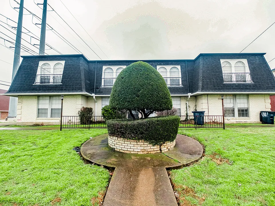 6317 Granbury Rd