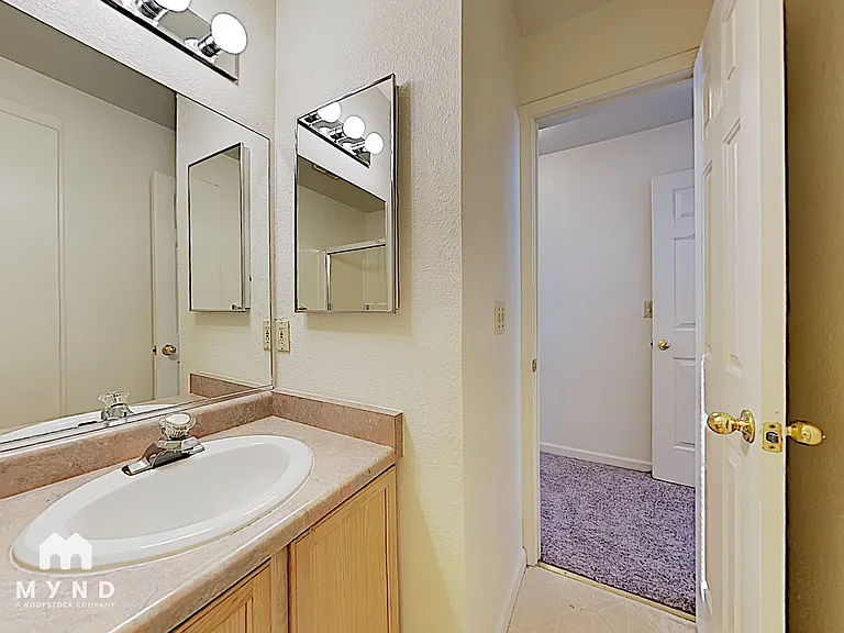 950 Berrum Ln #3 — Photo 7