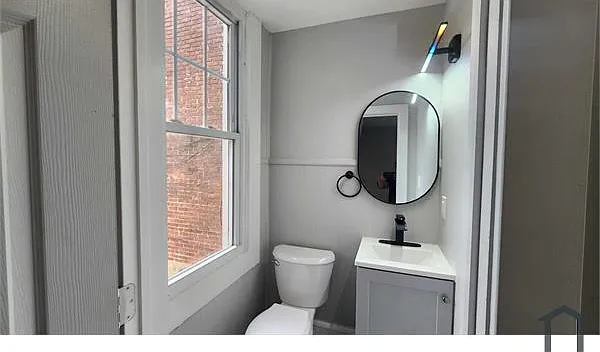 2905 Kirk Ave — Photo 5