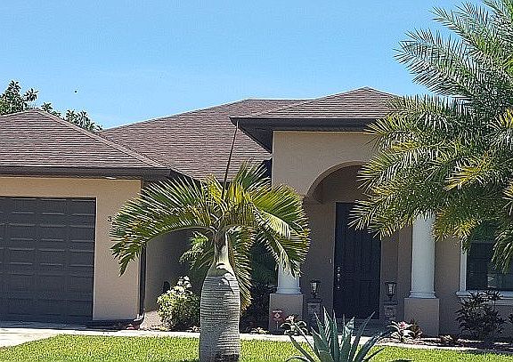 5th image of 308 SW 41st Ter